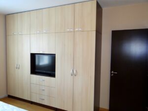 Гардероб по поръчка Мила Гардероб по поръчка Мила