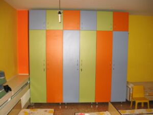 Гардероб Цветовете Гардероб Цветовете