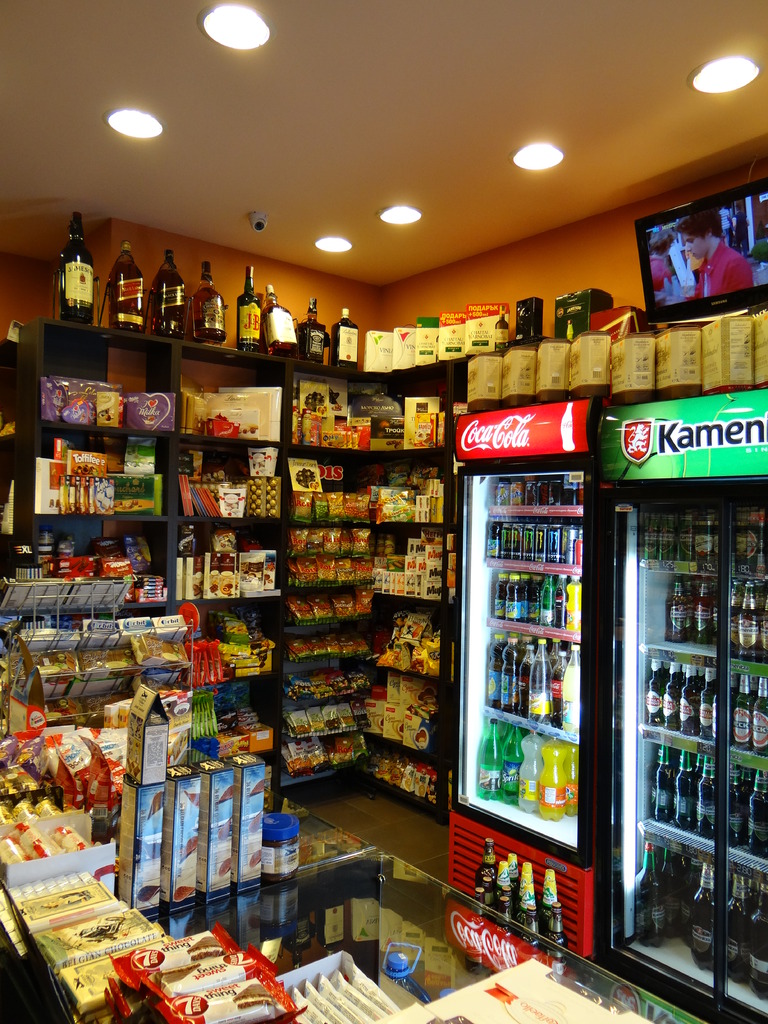 Обзавеждане на магазин за алкохол и цигари - Image 10