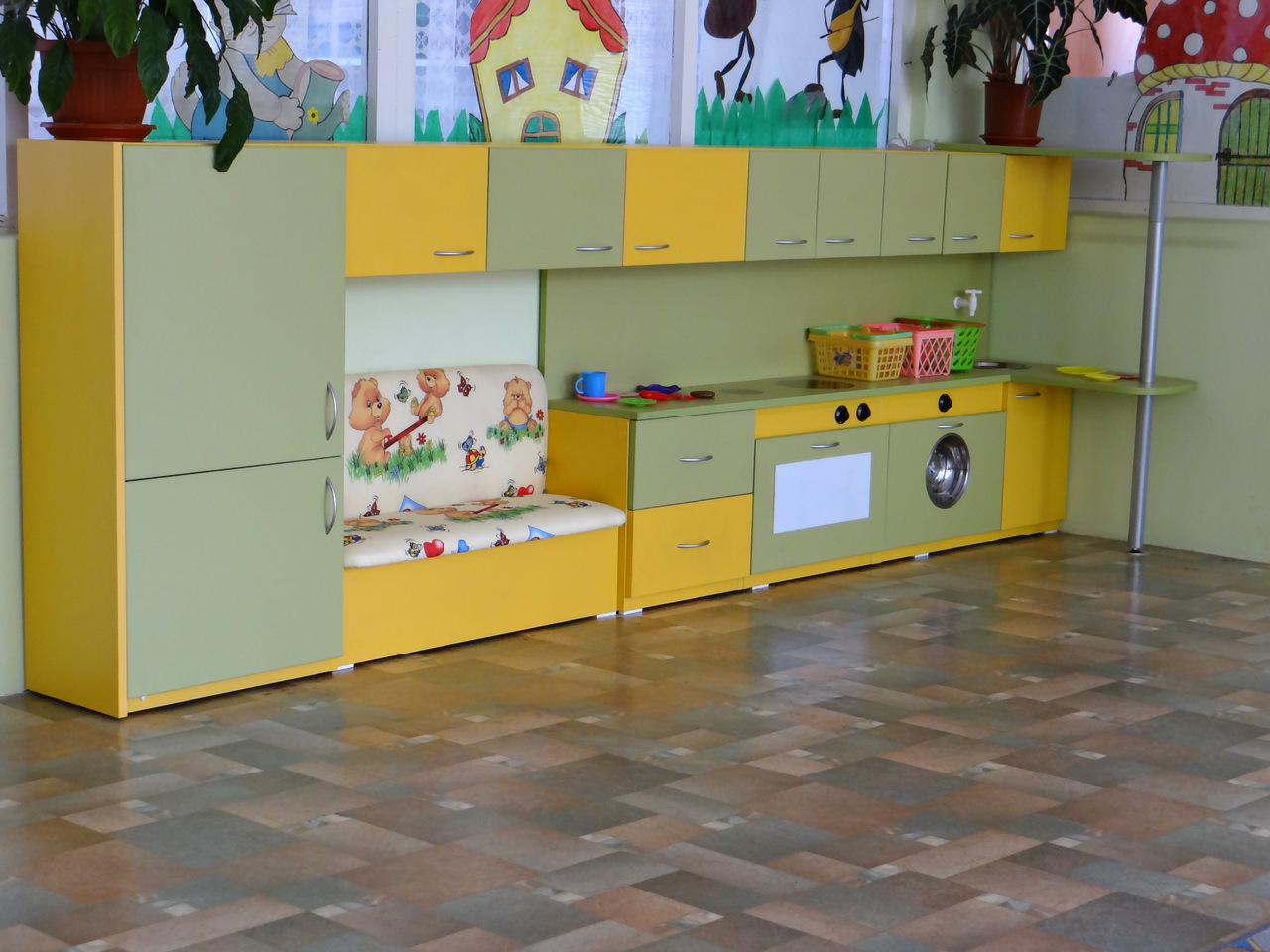 Детска кухничка по поръчка Зайо Байо - Image 2