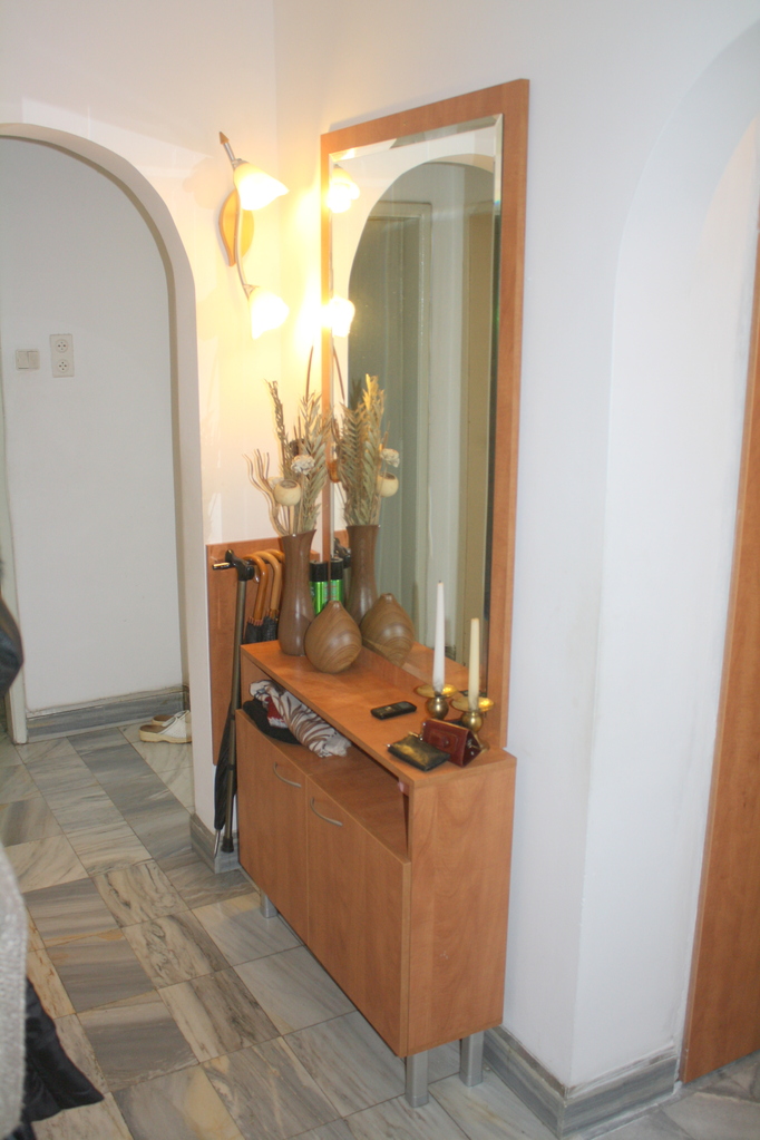 Цялостно обзавеждане за антре Ретро - Image 2