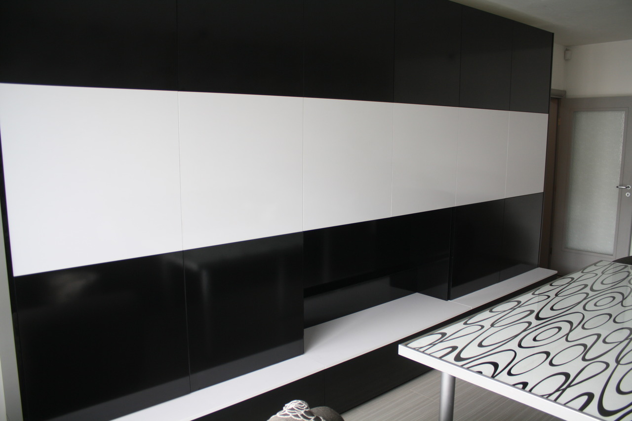 Тв секция Черно и бяло - Image 6