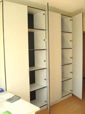 Архивен шкаф - гардероб Семпло