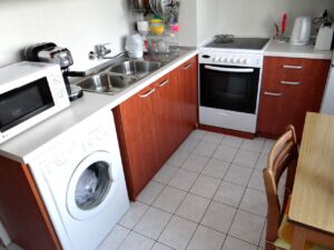 Кухня по поръчка Махагон и Слонова кост Кухня по поръчка Махагон и Слонова кост