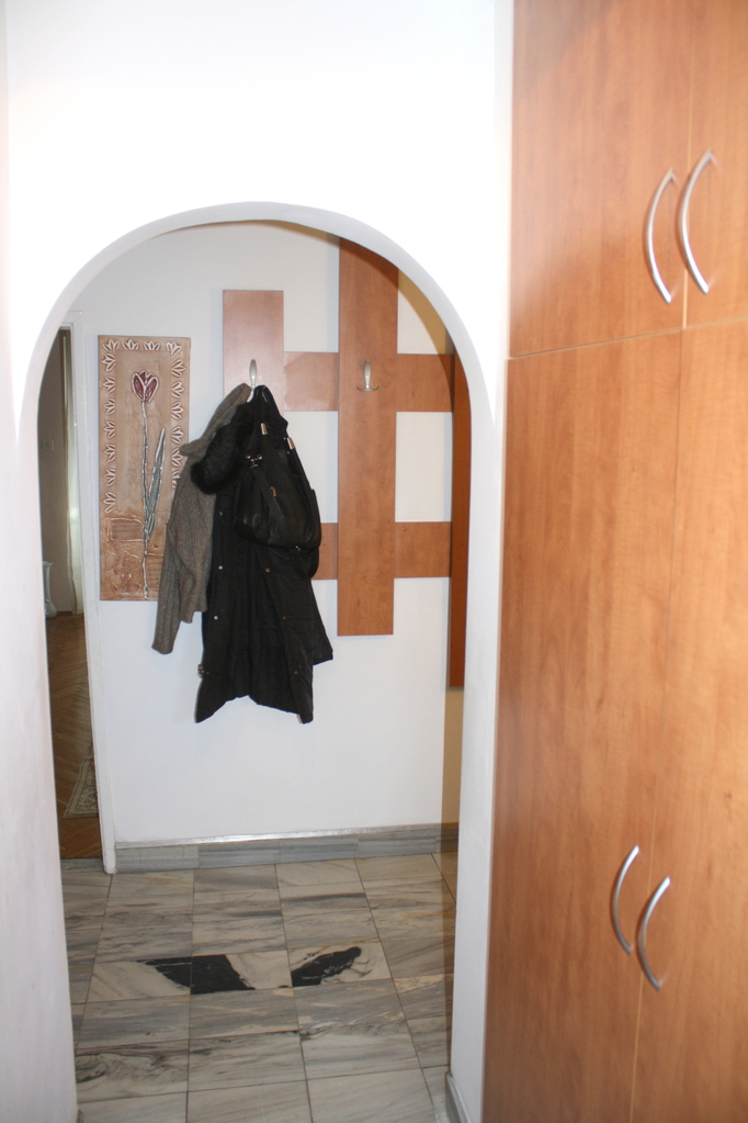 Цялостно обзавеждане за антре Ретро - Image 8