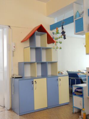 Дидактичен шкаф Къщичка