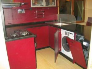 Кухня по поръчка Винено очарование