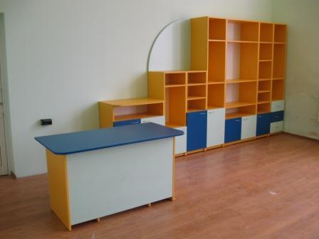 Разноцветно бюро Теменужки - Image 3