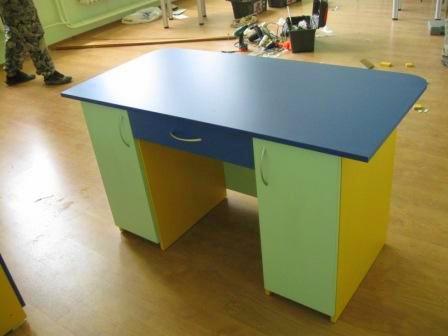 Разноцветно бюро Теменужки - Image 2