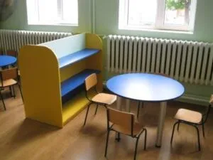 Детски маса Теменужки