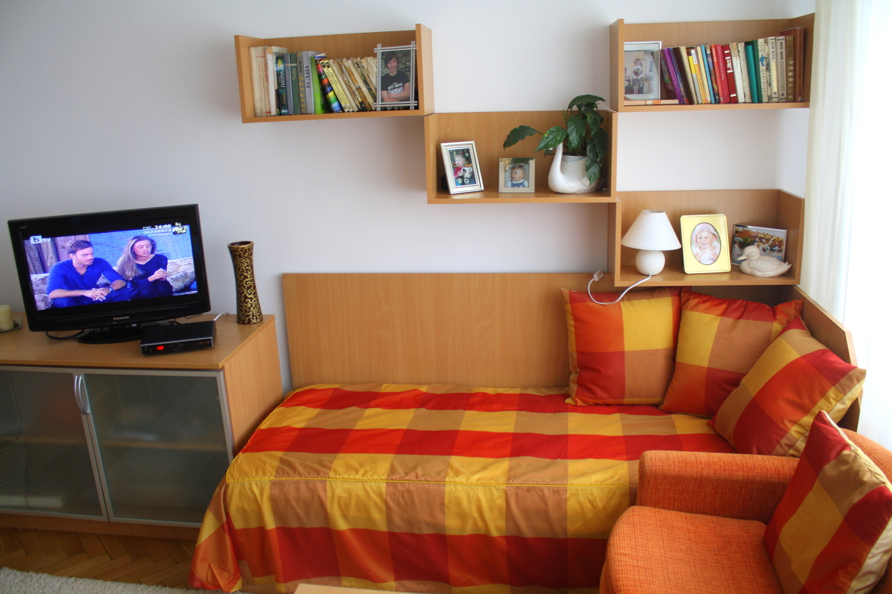 Цялостно обзавеждане за детско - юношеска стая - Image 8