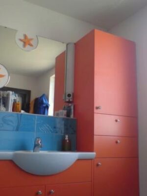 Шкафове за баня Праскова