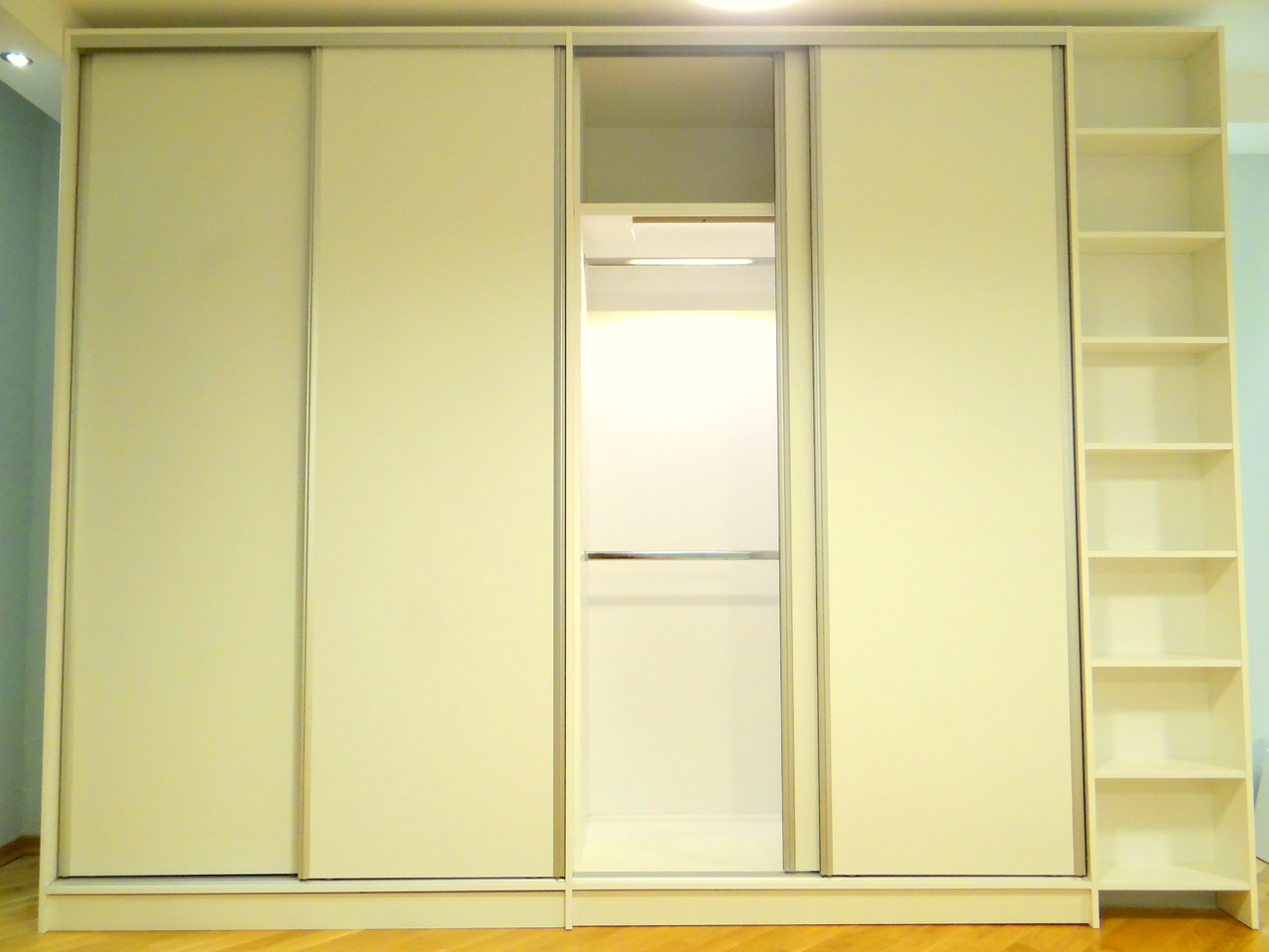 Гардероб с плъзгащи се врати Angel - Image 3