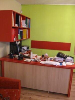 Офис-обзавеждане в Червено