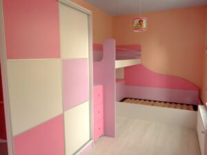 Детска стая Деница