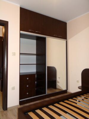 Гардероб с надстройка Пловдив Гардероб с надстройка Пловдив