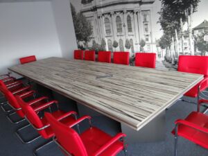 Конферентна маса Орбико