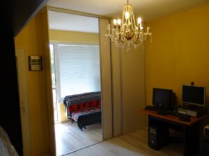 Преградна плъзгаща врата Преградна плъзгаща врата