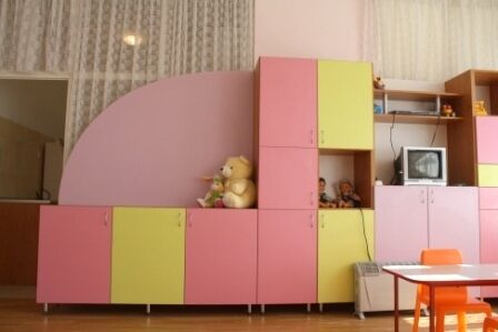 Дидактичен секционен шкаф Пролетно настроение